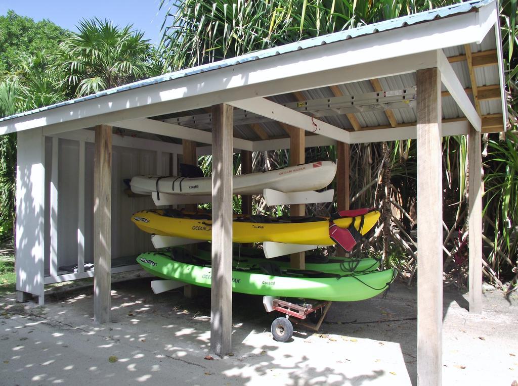 Cocotal Inn And Cabanas San Pedro  Exterior photo